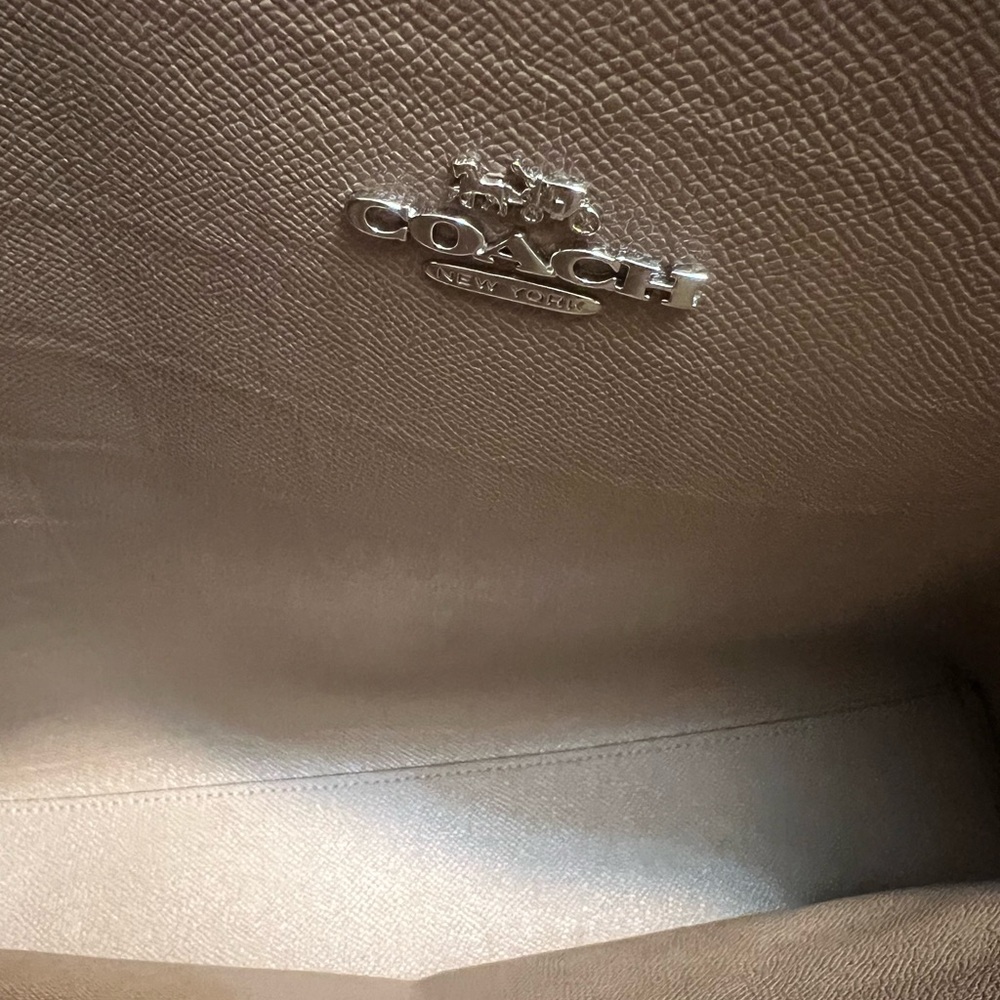 Coach Mollie Tote Light Beige Croc-Embossed Tote - Picture 7 of 12